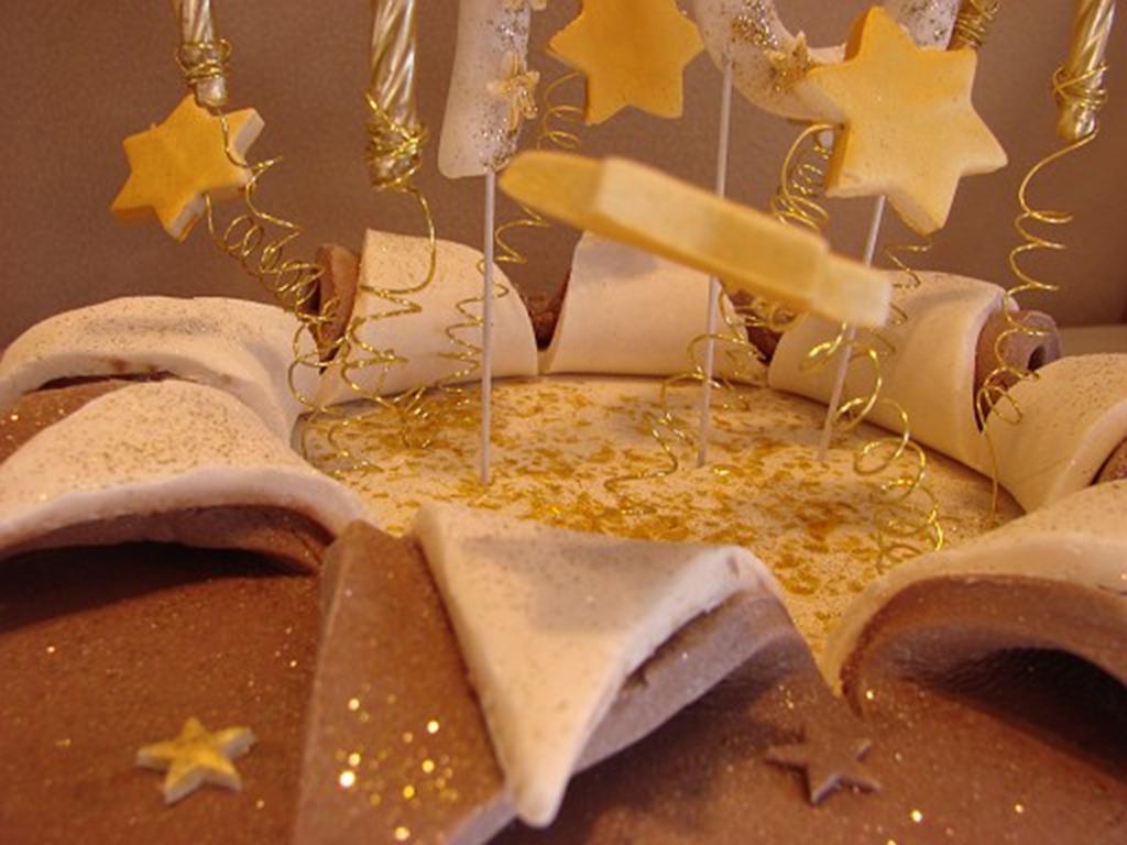 Explosion star celebration cake (Copy)