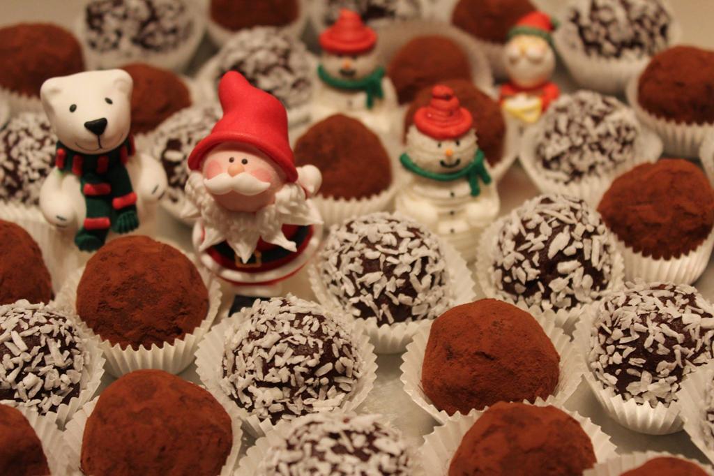 Chocolate Christmas truffles