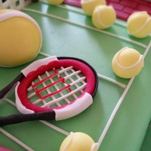 Wimbledon celebration cake