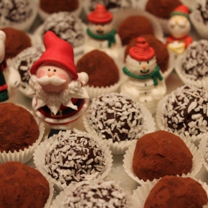 Chocolate Christmas truffles