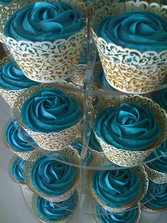 Jade rose cupcakes