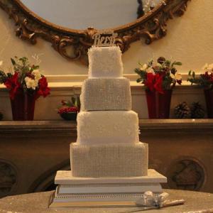 Christmas diamonds wedding cake