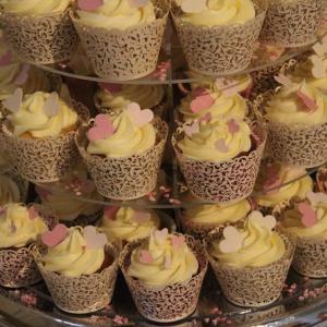 Pink love heart cupcakes